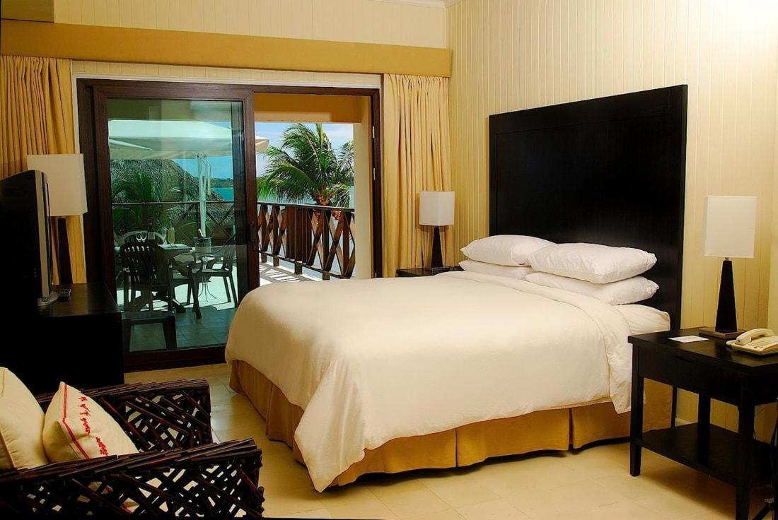 Playa Tortuga Hotel And Beach Resort Bocas del Toro Rum bild
