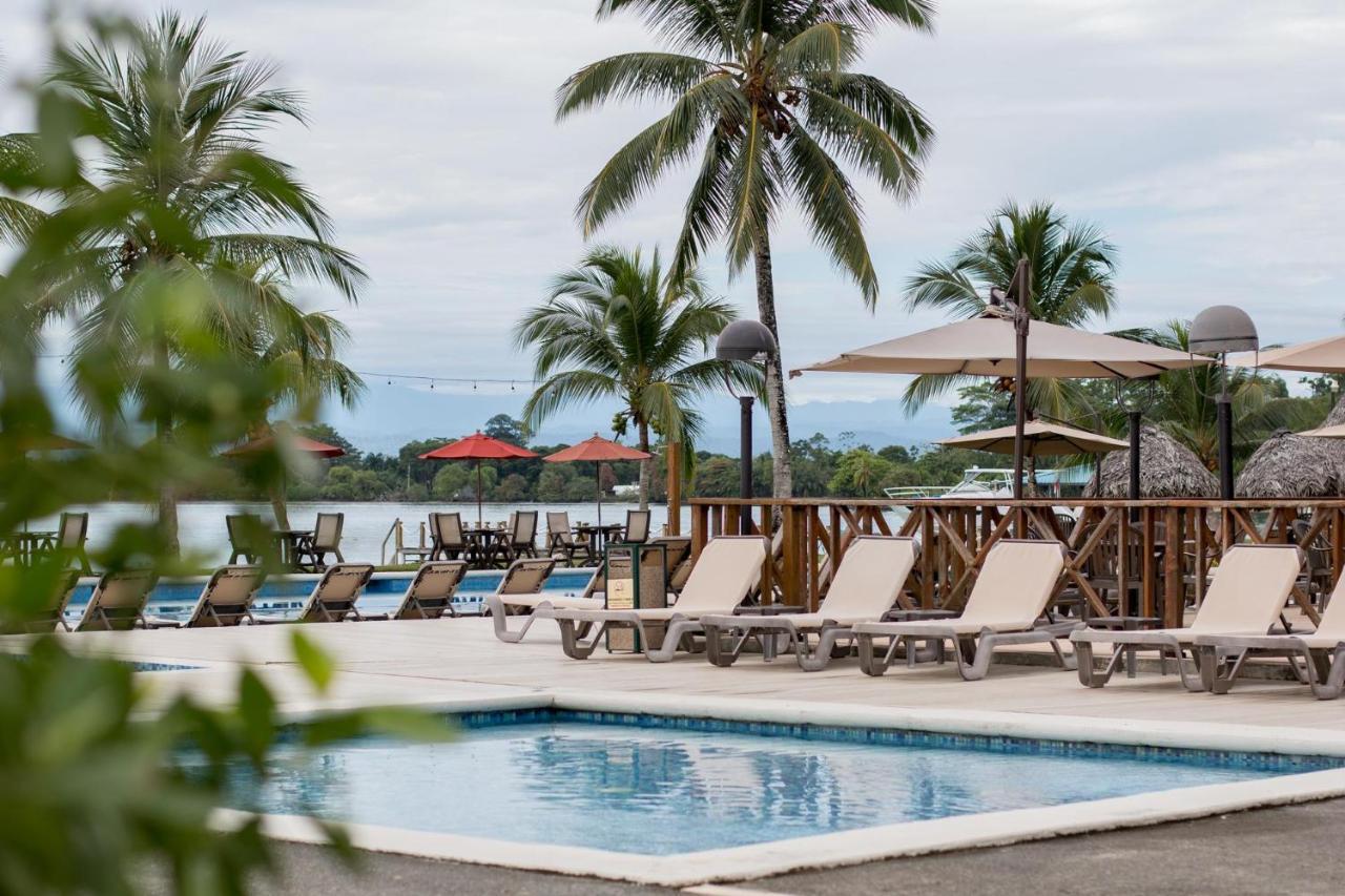Playa Tortuga Hotel And Beach Resort Bocas del Toro Exteriör bild